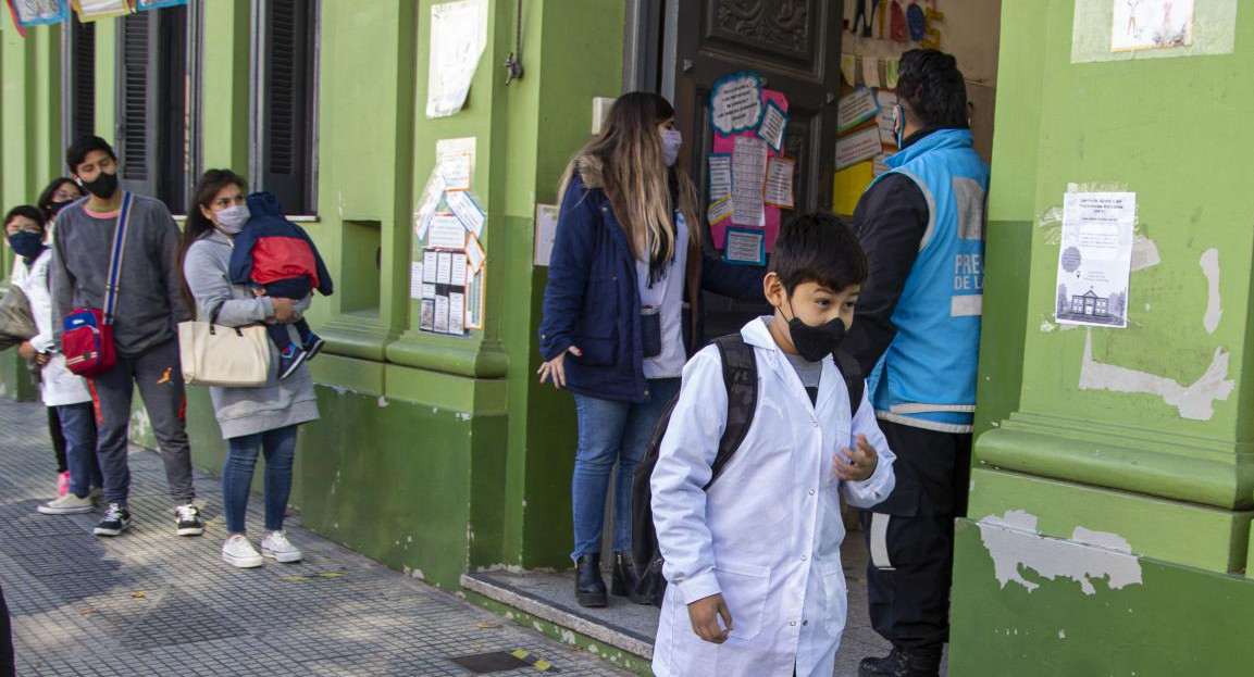 Clases presenciales en pandemia, Agencia NA