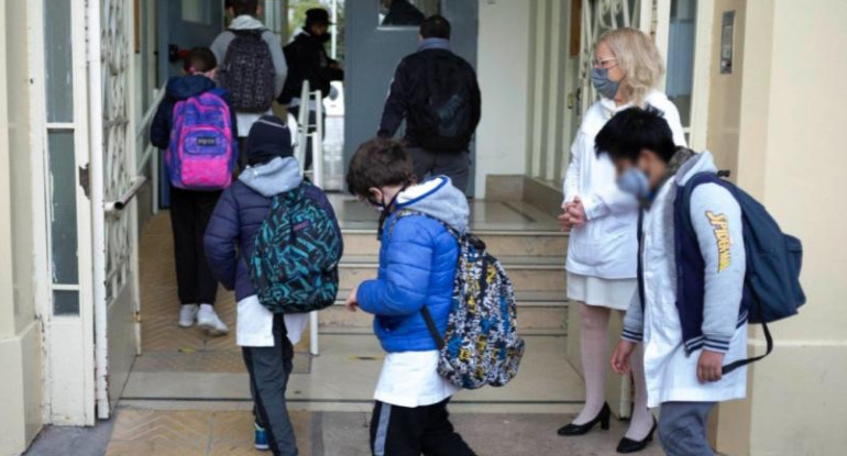 Clases presenciales en pandemia, Agencia NA