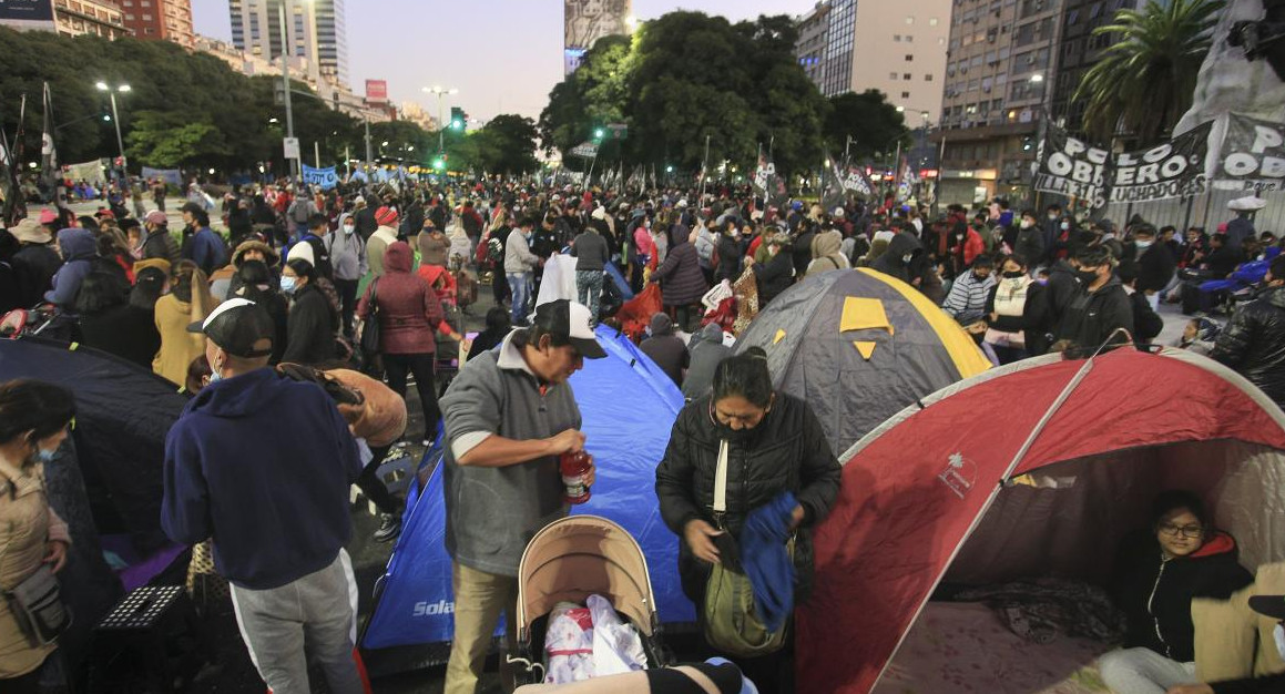 Acampe de piqueteros en el centro porteño, AGENCIA NA