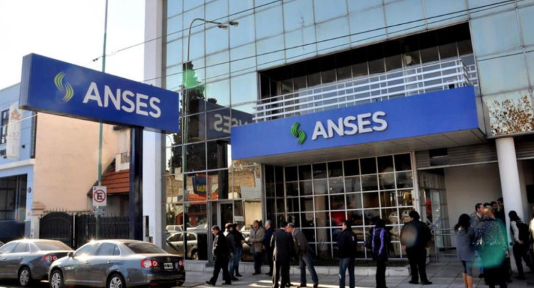 Anses, economía argentina, foto Reuters