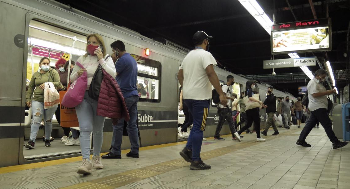 Subtes, subterráneo, pasajeros, NA