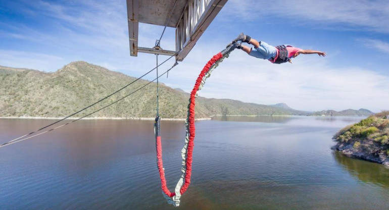 Accidente en bungee en Salta.