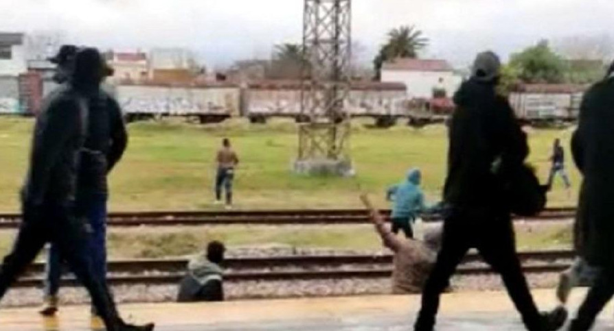 Incidentes entre barras de Racing y del Deportivo Cali. 