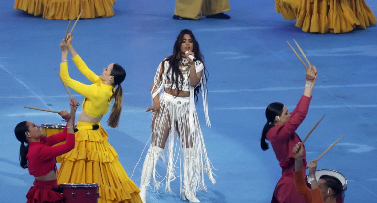 Show Camila Cabello, final de Champions League. Foto: Reuters.