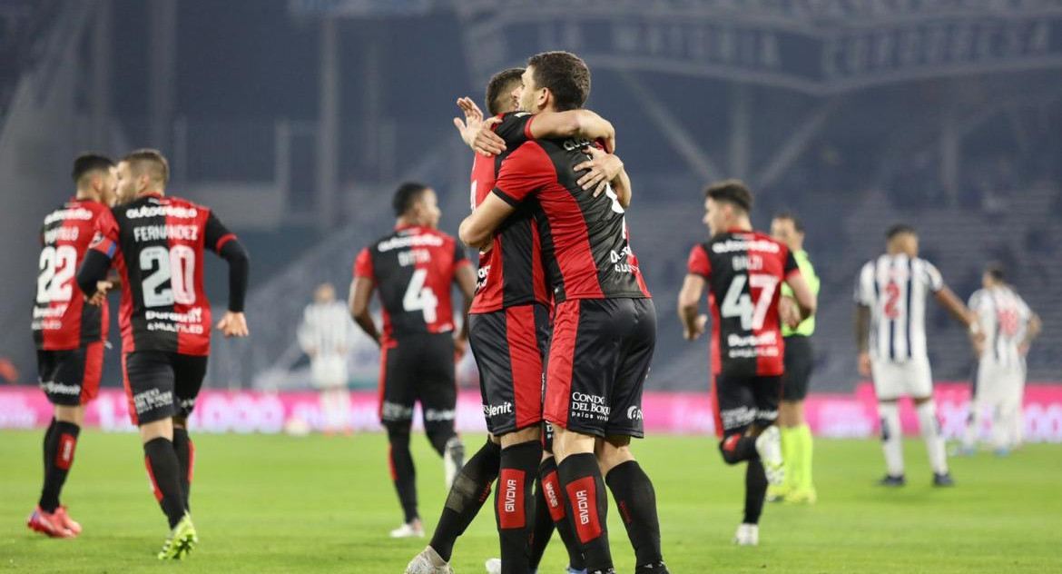 Liga Profesional de Fútbol, Talleres vs. Newells. Foto: @Newells.