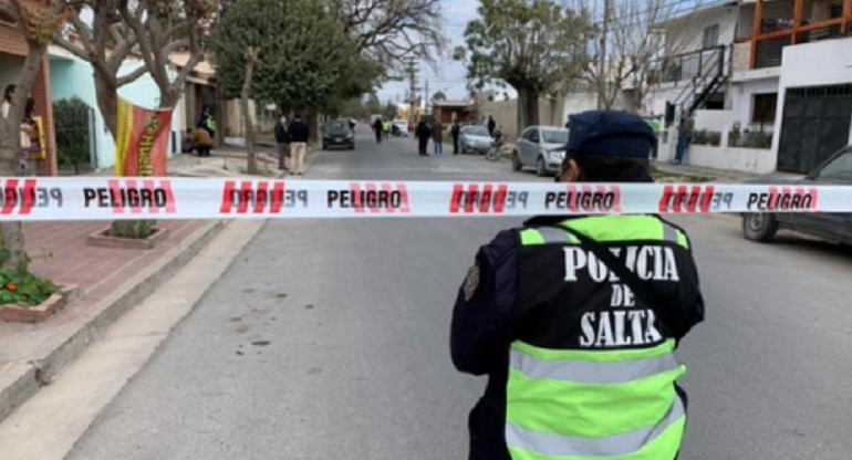 Aparece el cadaver de una mujer en las calles de Tartagal y detienen a un hombre. NA