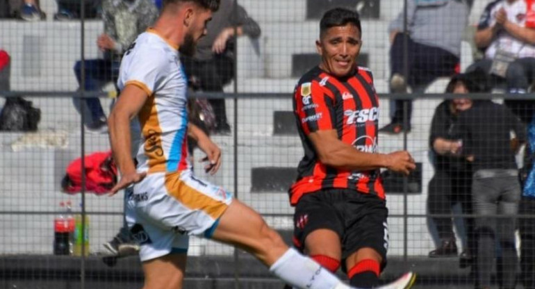 Arsenal vs Patronato, fútbol argentino. Foto: NA.