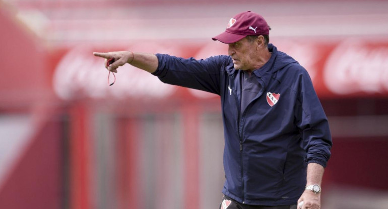 Julio César Falcioni, DT, Independiente, fútbol argentino, NA