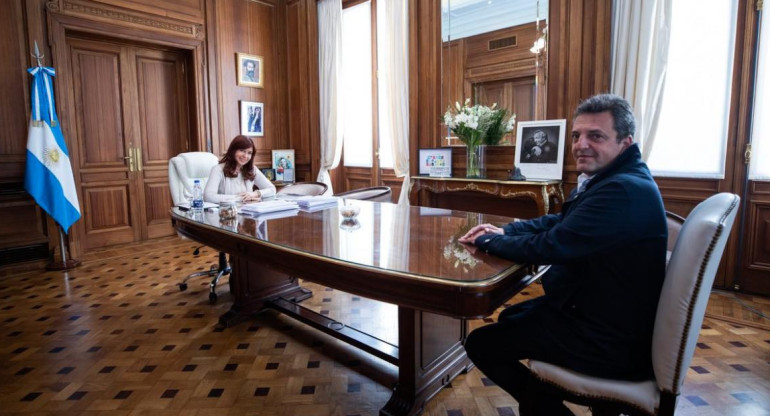 Cristina Fernández de Kirchner y Sergio Massa. NA