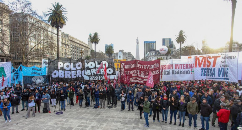 Marcha en el centro porteño. Foto: NA.