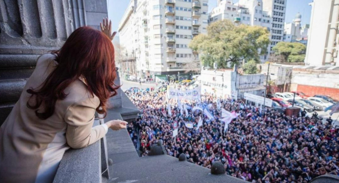 El reencuentro de Cristina. Foto: NA.