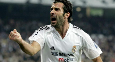 Luis Figo. Foto: Sporting News.