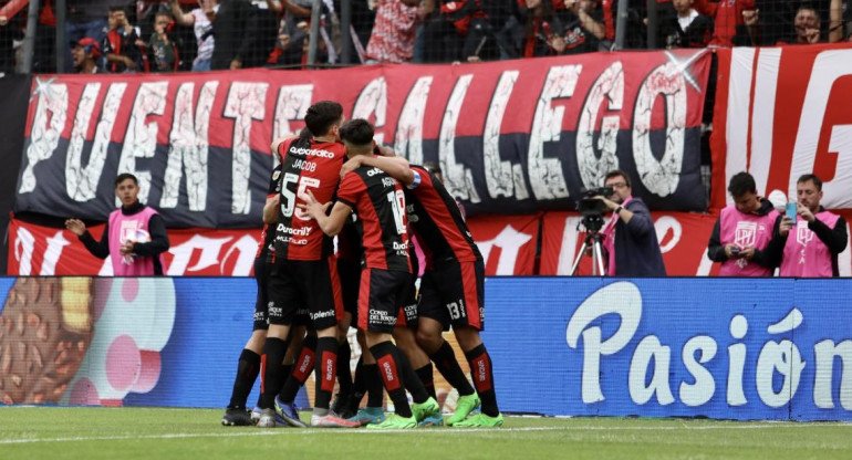 Newells vs. Gimnasia y Esgrima de La Plata. Foto: Twitter @newells