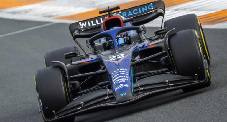 Alex Albon, piloto de la escudería Williams Racing. Foto: EFE.