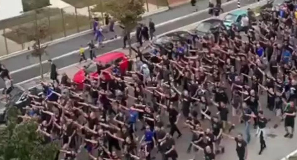 Saludo nazi de hinchas de Dinamo Zagreb. Foto: captura video