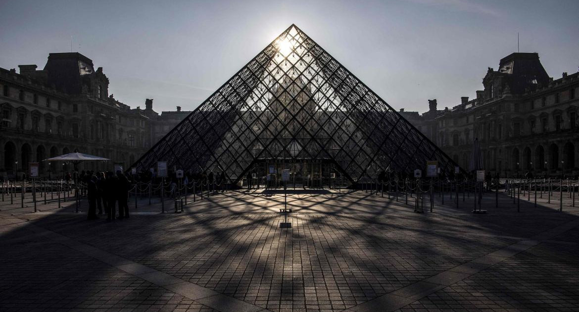 Museo del Louvre en París. Foto: NA.