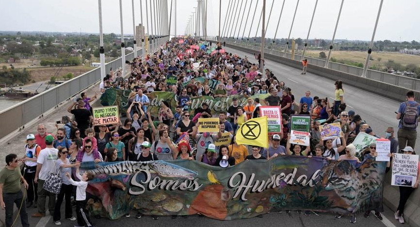 Marchas por la Ley de Humedales. Foto: Telam.