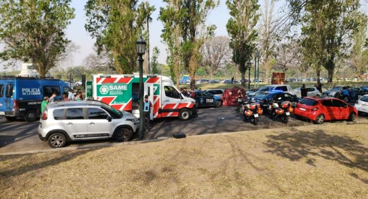 Escena donde el adolescente fue atropellado antes de entrar a Costanera. Foto: NA. 