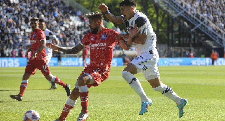 Gimnasia y Argentinos empataron en La Plata. Foto: Télam.