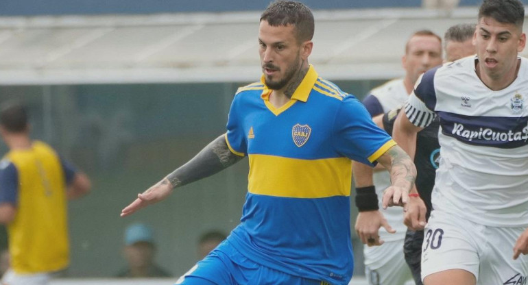 Darío Benedetto; lesión vs. Gimnasia LP. Foto: Twitter @BocaJrsOficial.