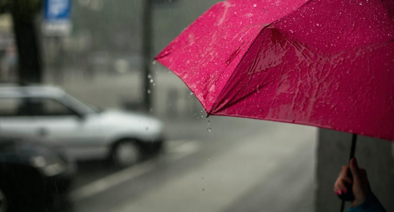 Pronostican lluvias para el fin de semana en el AMBA. Foto: Unsplash.