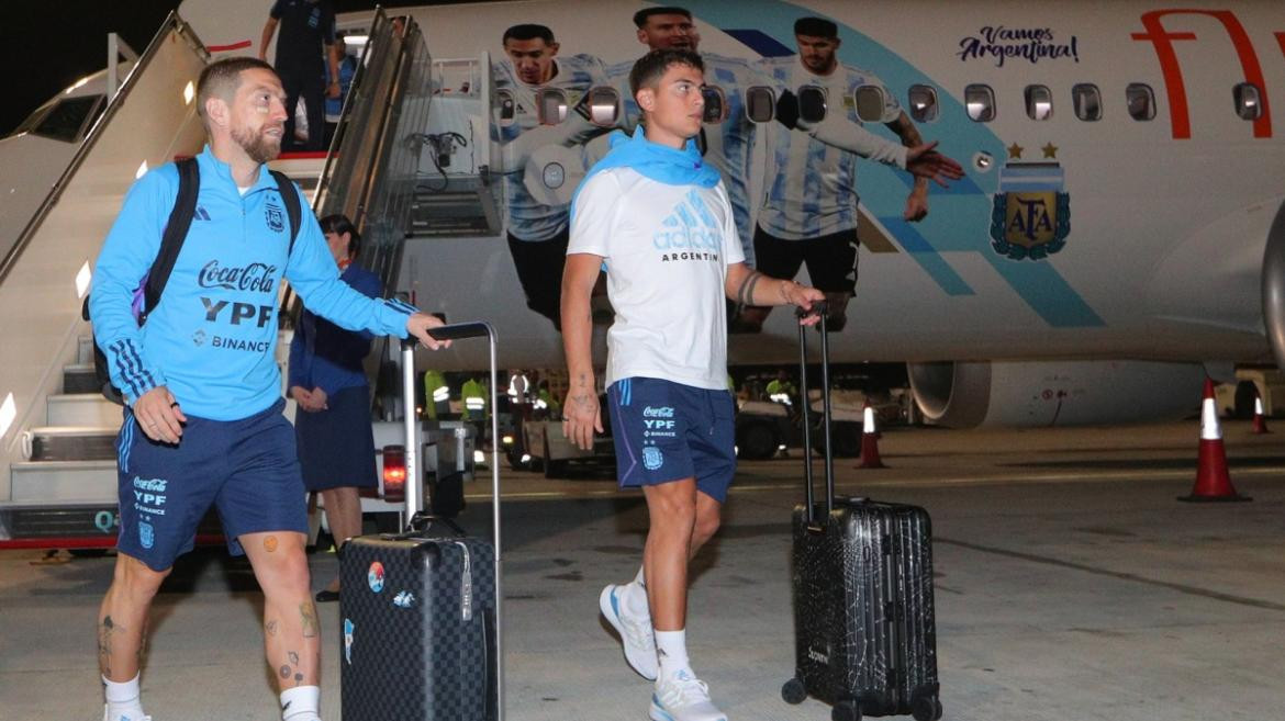 La selección llega a Qatar. Foto: Télam.