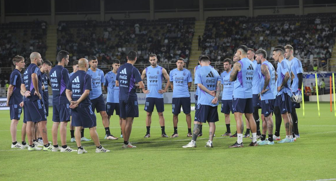 La Selección Argentina está lista para su debut en Qatar. Foto: NA.