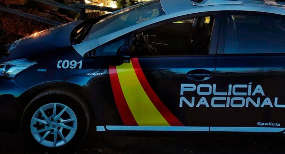 Policía española. Foto: Twitter @Policia