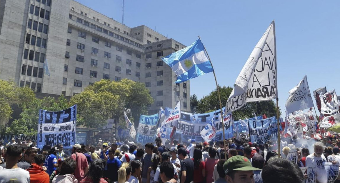 Comodoro Py, manifestantes, NA