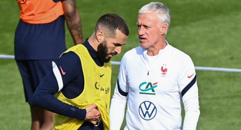 Didier Deschamps y Karim Benzema. Foto: NA.