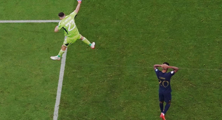 Emiliano Martínez, festejos en la final del Mundial. Foto: REUTERS