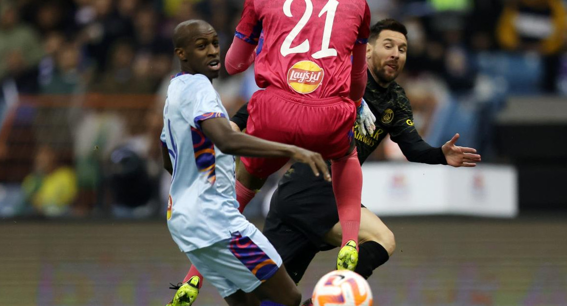 Gol de Messi ante el Riyadh Season Team en Arabia Saudita. 