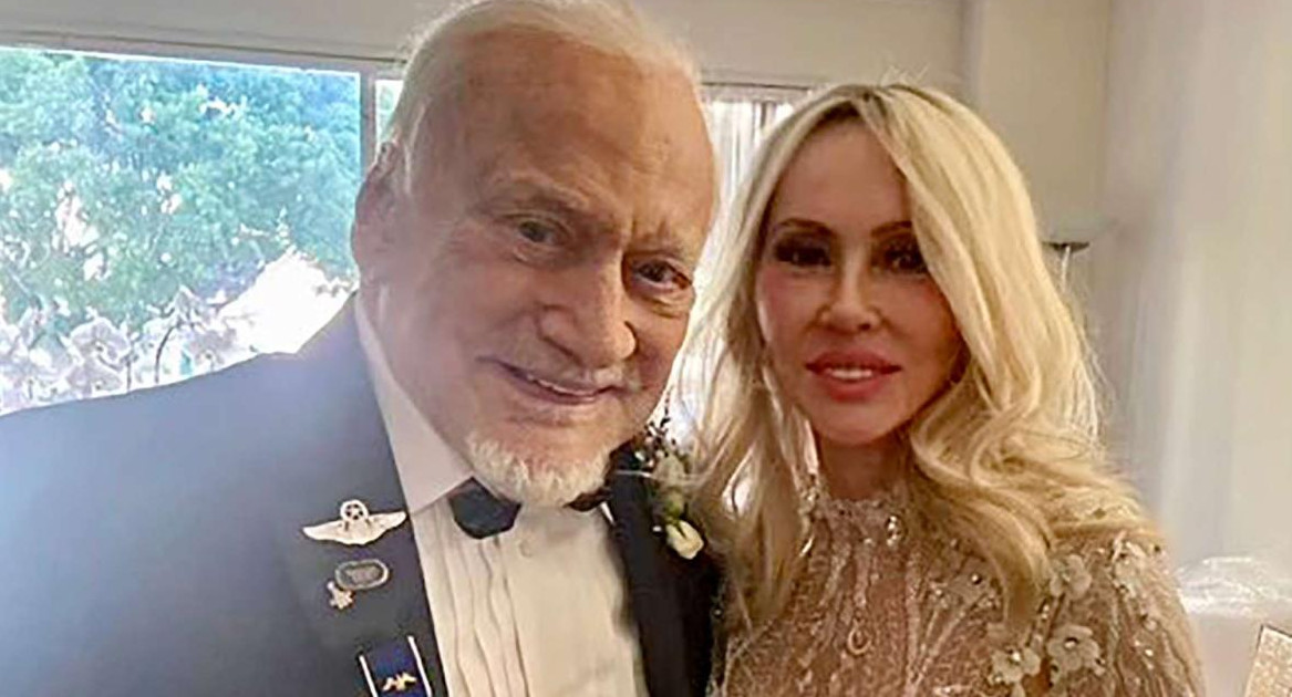 Casamiento de Buzz Aldrin al cumplir 93 años. 