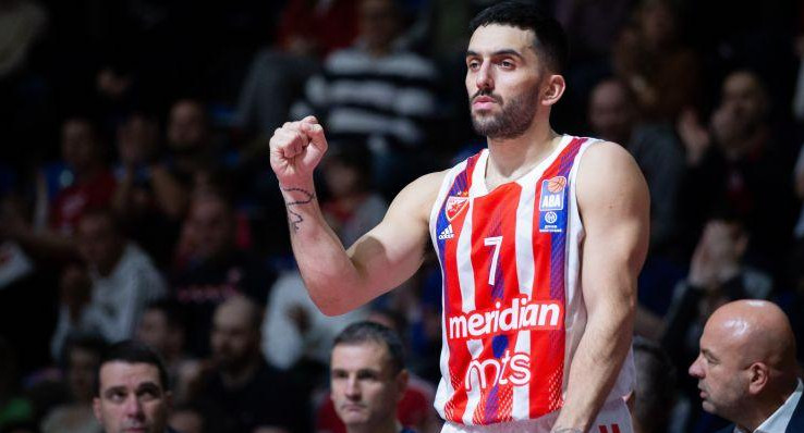 Facundo Campazzo en el Estrella Roja. Foto: @TeamFacu7.