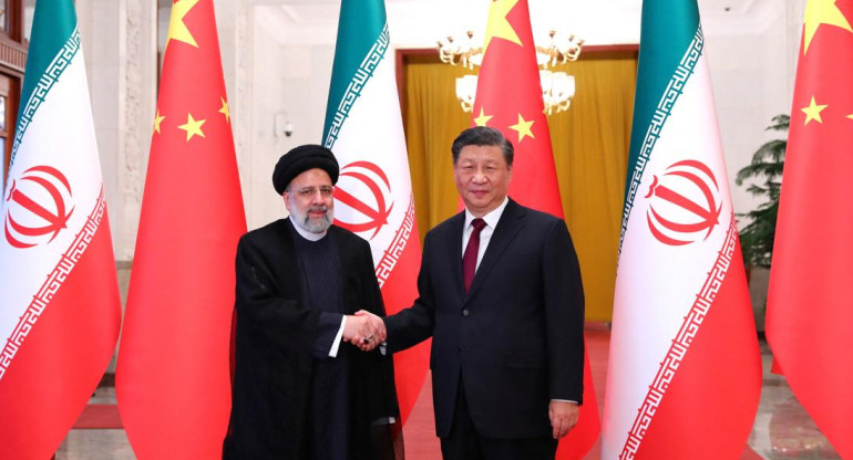 Xi Jinping y Ebrahim Raisí_Reuters