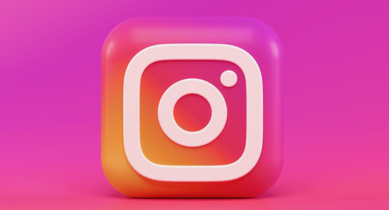 Instagram. Foto: Unsplash/Alexander Shatov.