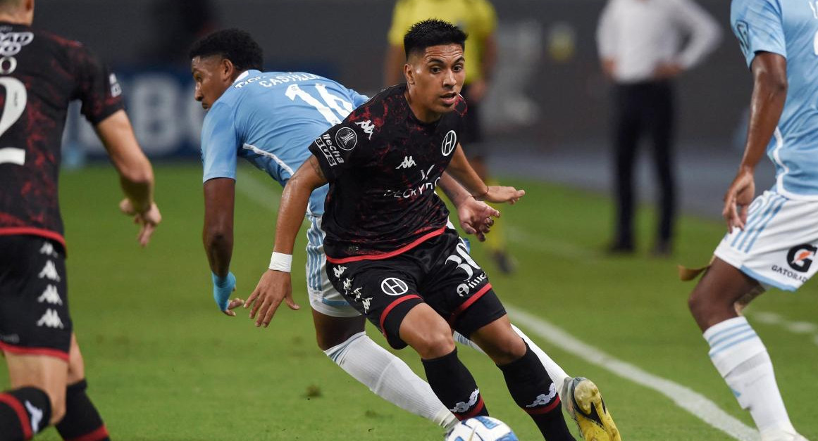 Copa Libertadores, Sporting Cristal vs Huracán. Foto: NA.