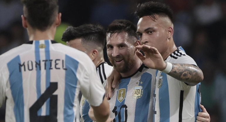 Lionel Messi en el amistoso de la Selección ante Curazao. Foto: EFE.