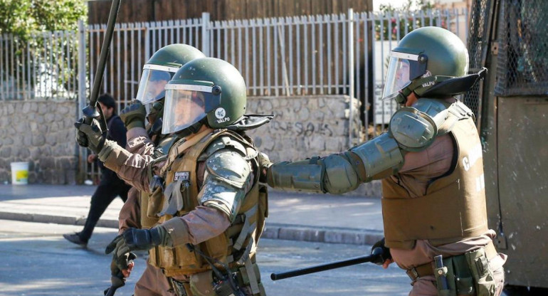 Carabineros de Chile. Foto: Reuters