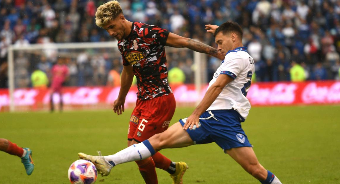 Vélez Sarsfield vs. Barracas Central 2. Foto: Télam.