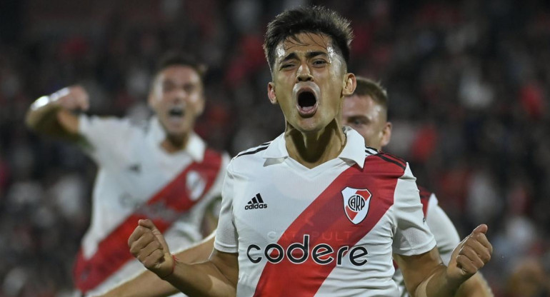 Pablo Solari; Newells Old Boys vs. River Plate. Foto: Twitter @RiverPlate.