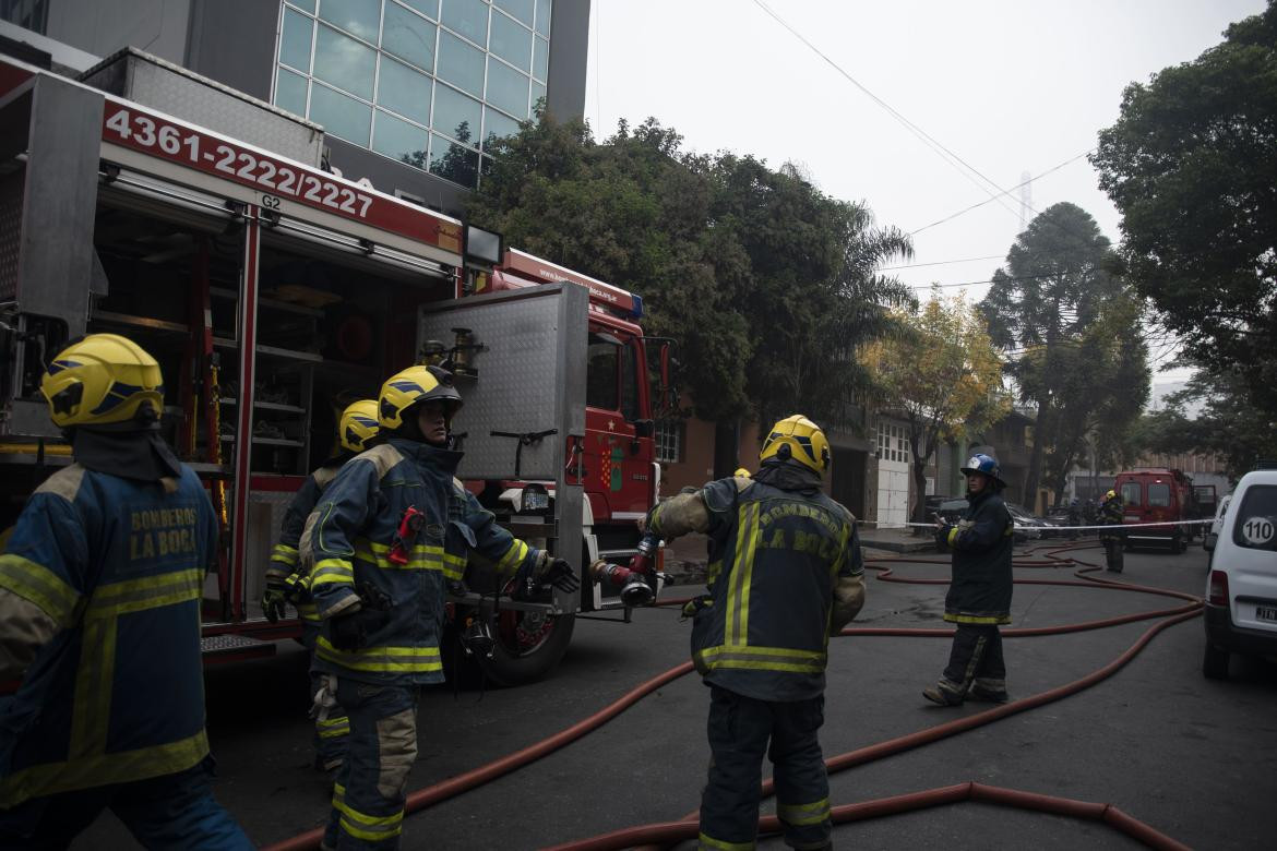 Incendio en el depósito de Iron Mountain. Foto: Télam.