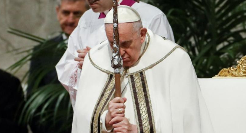 El Papa Francisco preside la Misa Crismal en la Basílica de San Pedro en el Vaticano, 6 de abril de 2023. Foto: NA