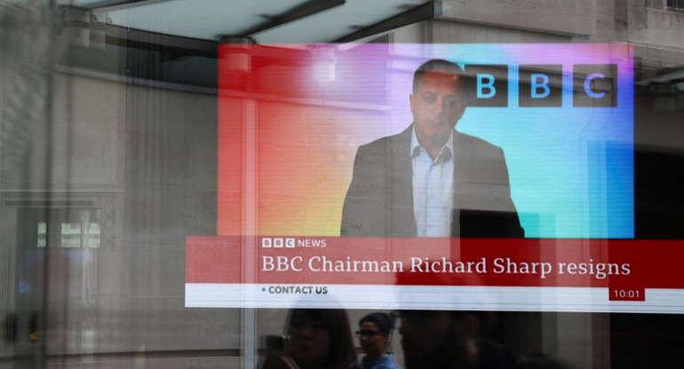 Renuncia de Richard Sharp, presidente de la BBC. Foto: REUTERS.