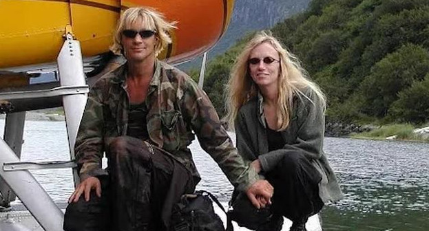 Timothy Treadwell y Amie Hugenard. Foto: Archivo.