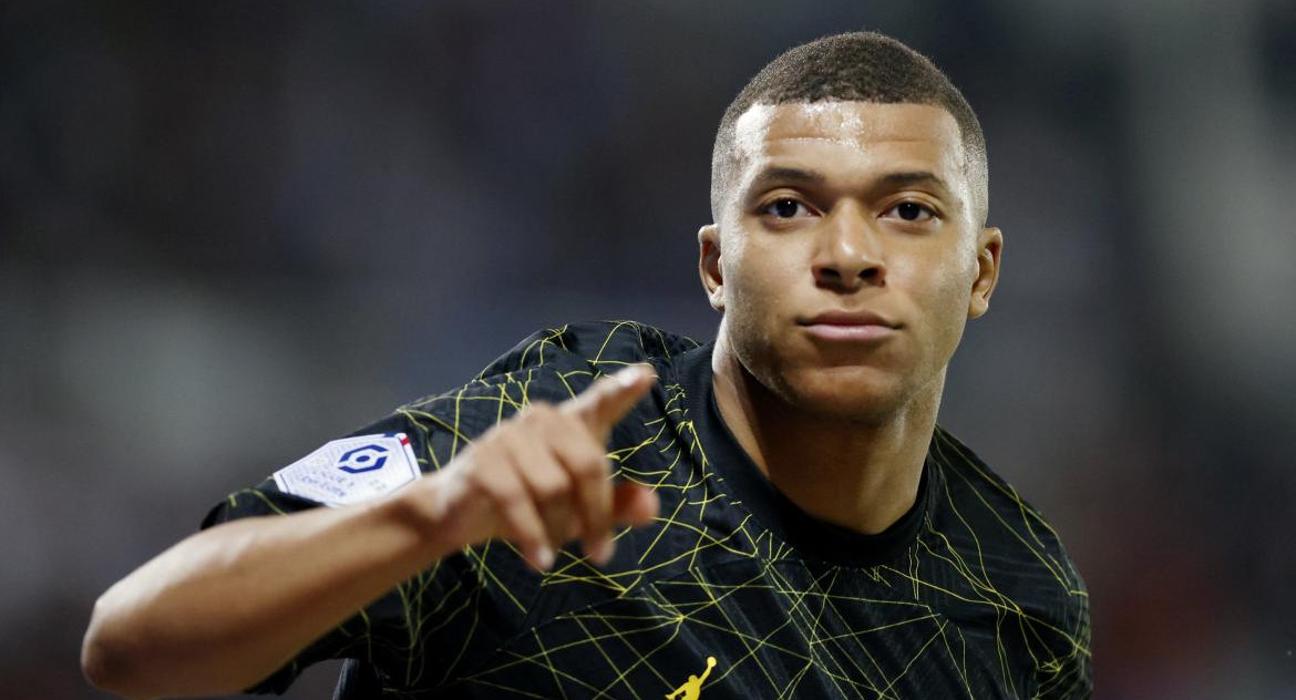 Kylian Mbappé podría marcharse del PSG antes de lo previsto. Foto: Reuters.