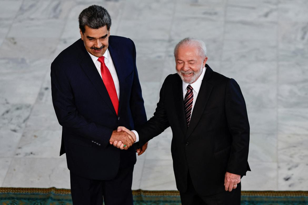 Lula da Silva, presidente de Brasil y Nicolás Maduro, presidente de Venezuela. Foto: Reuters.