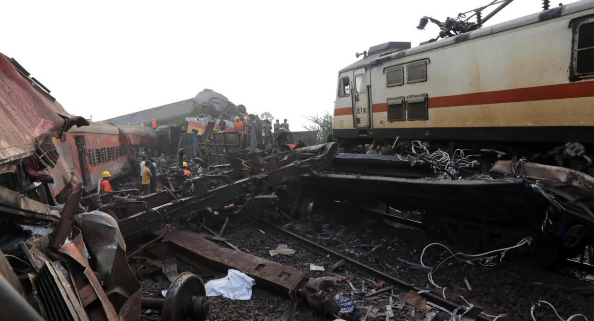 Choque de trenes en Balasore, India