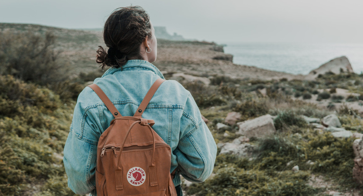 Viajar solos por primera vez, un gran desafío. Foto: Unsplash.