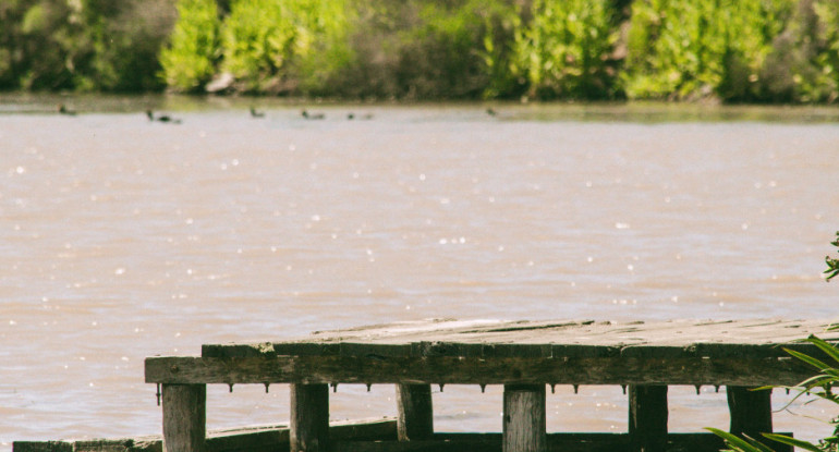 Muelle laguna, Buenos Aires, Argentina - Foto: @unsplash